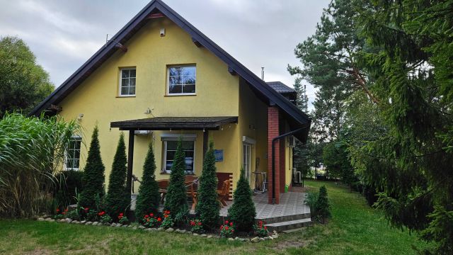 dom wolnostojący, 4 pokoje Lubiatowo. Zdjęcie 1