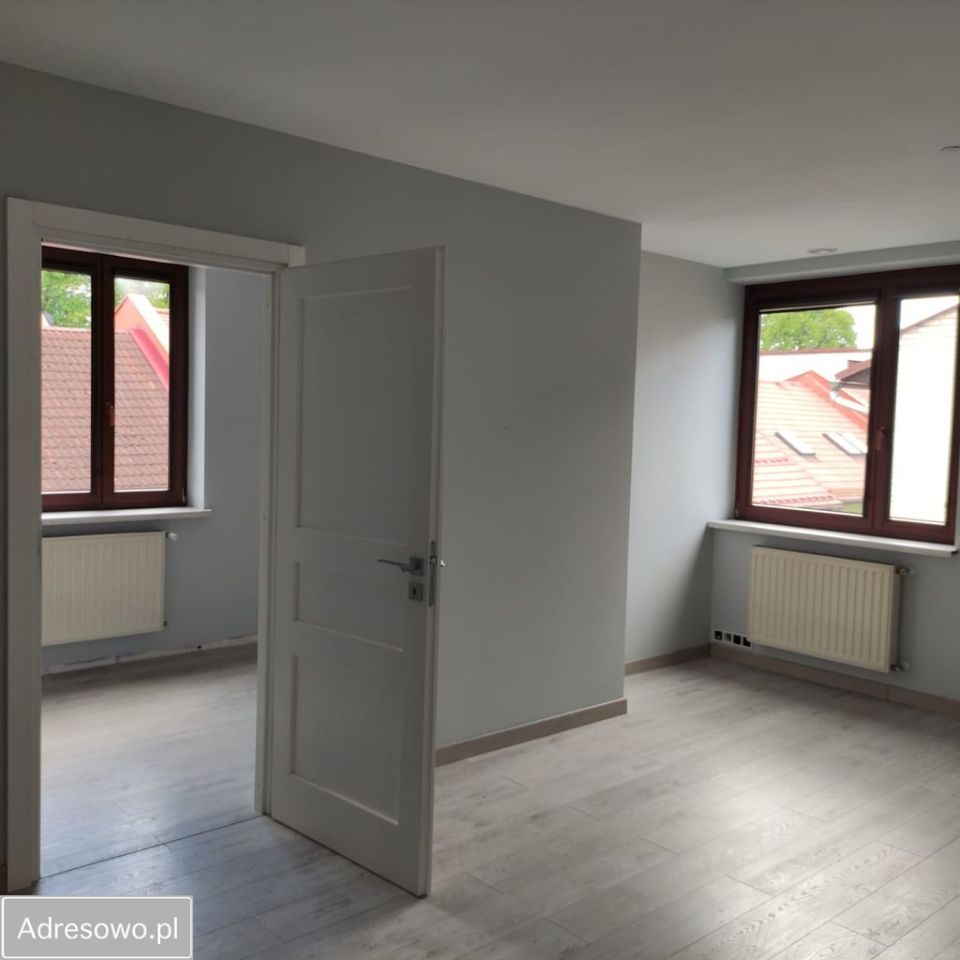 Mieszkanie 3-pokojowe Żywiec, ul. Komonieckiego. Zdjęcie 15