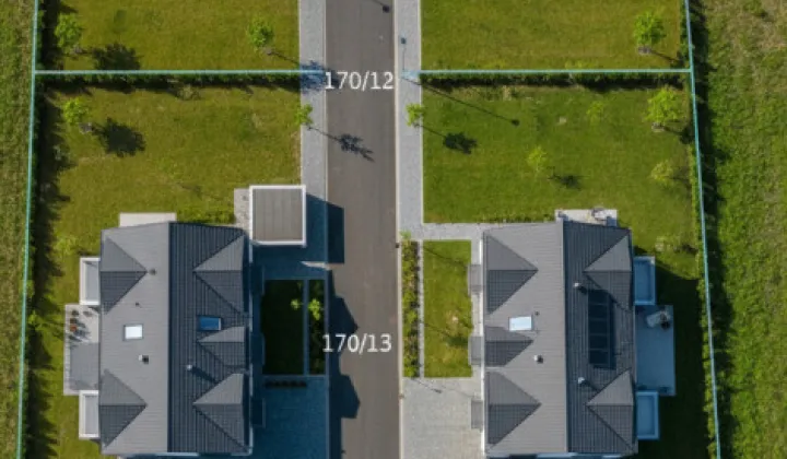 Działka inwestycyjna Trojany