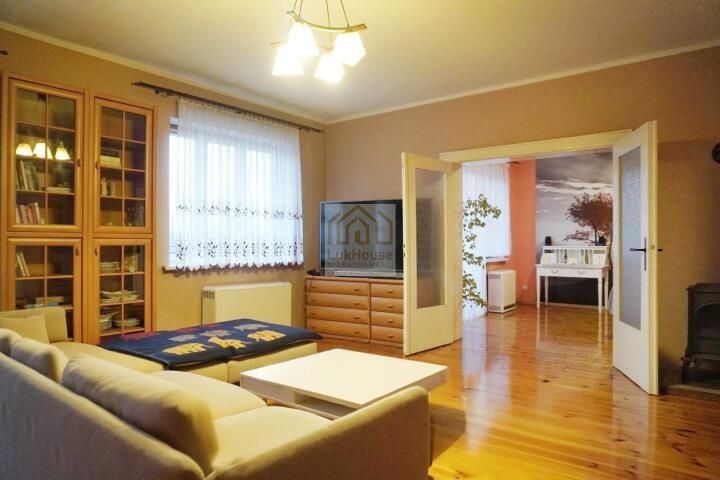 Mieszkanie 3-pokojowe Bytom, ul. Karola Miarki. Zdjęcie 1