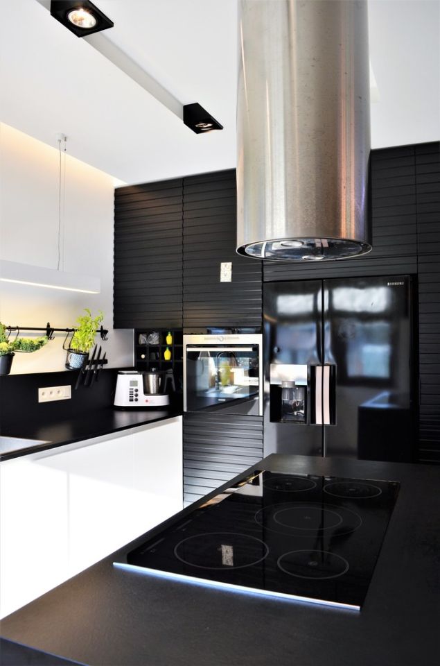 dom wolnostojący, 5 pokoi Zielonki-Wieś. Zdjęcie 4