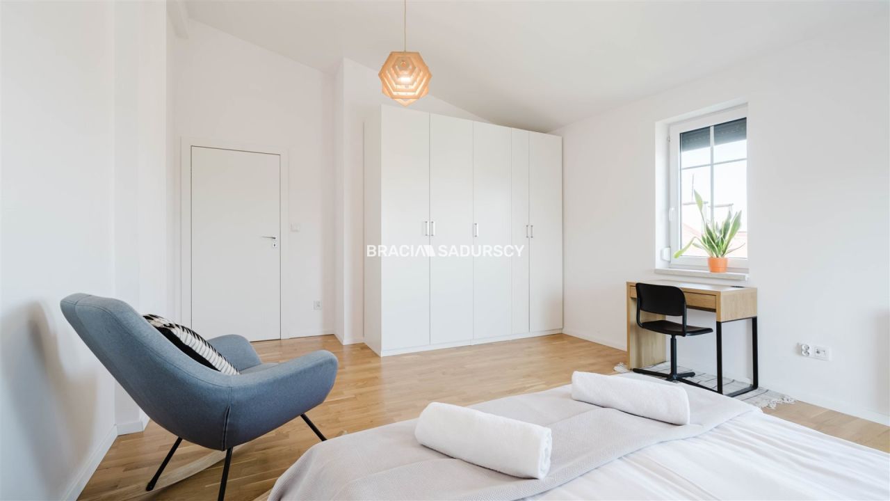 Mieszkanie 3-pokojowe Kraków Stare Miasto, ul. Radziwiłłowska. Zdjęcie 8