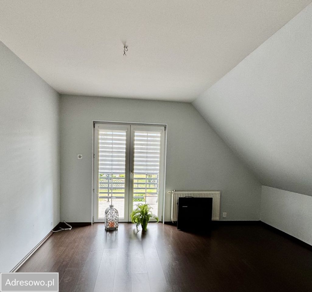 dom wolnostojący, 4 pokoje Gorczyn. Zdjęcie 2