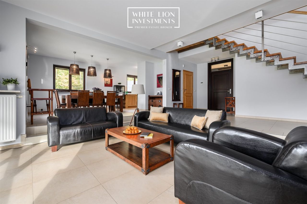 dom wolnostojący, 4 pokoje Glaznoty. Zdjęcie 2