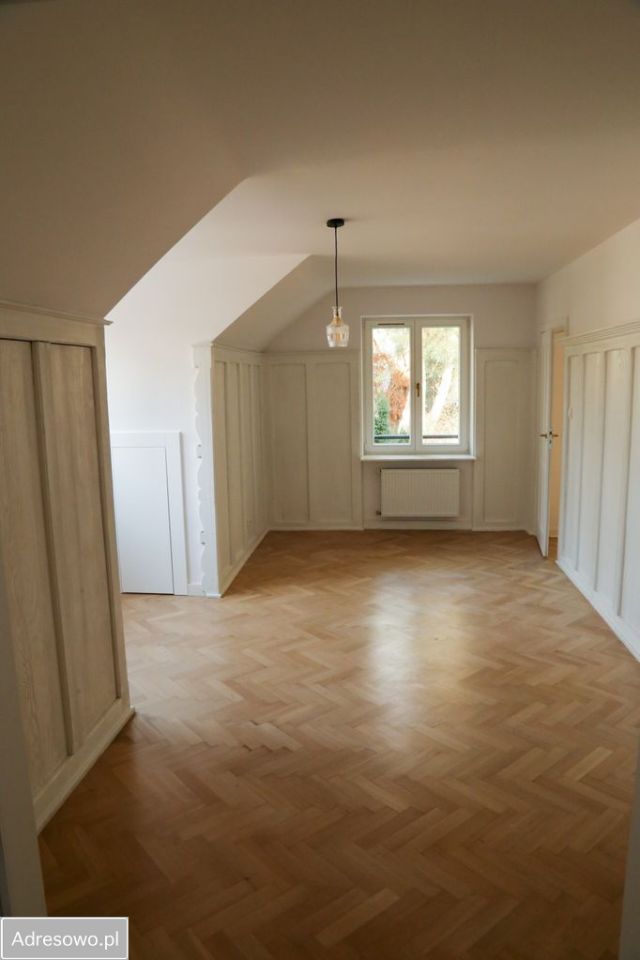 dworek, 8 pokoi Komorów. Zdjęcie 9