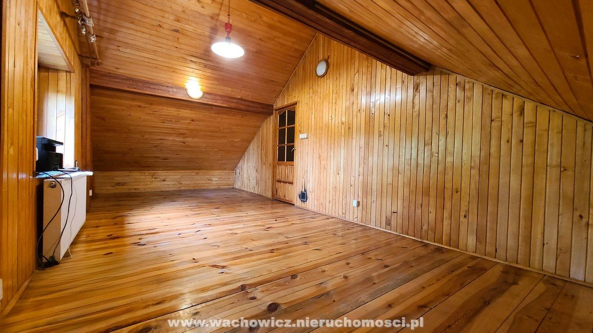 dom wolnostojący, 5 pokoi Kozłów. Zdjęcie 16