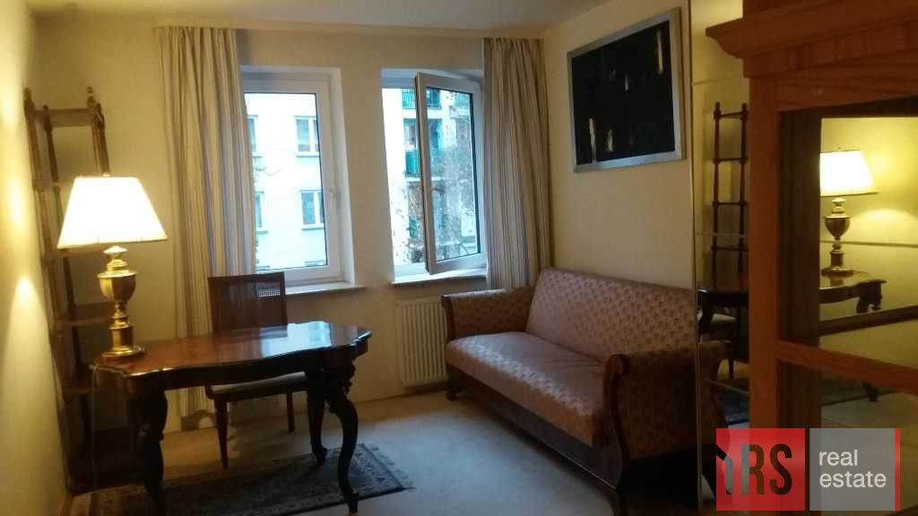 Mieszkanie 3-pokojowe Warszawa Śródmieście, ul. Ptasia. Zdjęcie 3