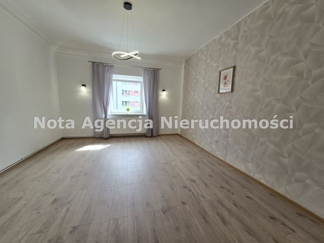 Mieszkanie 3-pokojowe Wałbrzych Stary Zdrój, ul. Parkowa. Zdjęcie 3