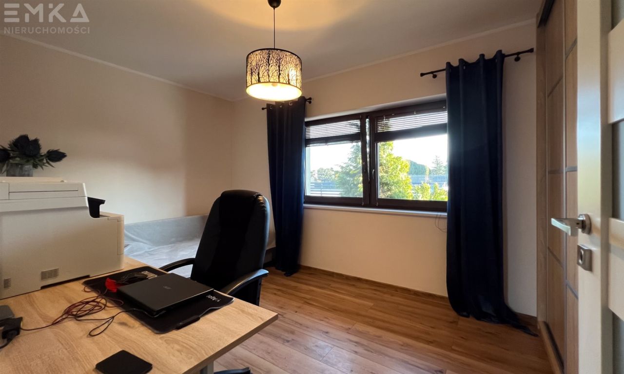 dom wolnostojący, 4 pokoje Podole. Zdjęcie 26