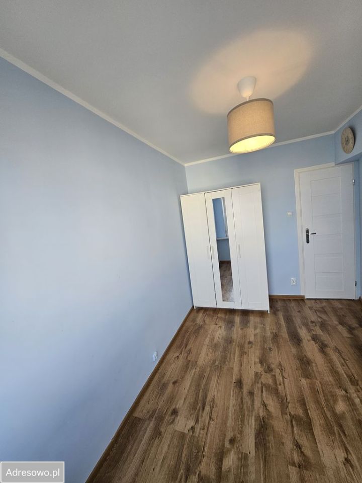 Mieszkanie 3-pokojowe Piastów. Zdjęcie 2