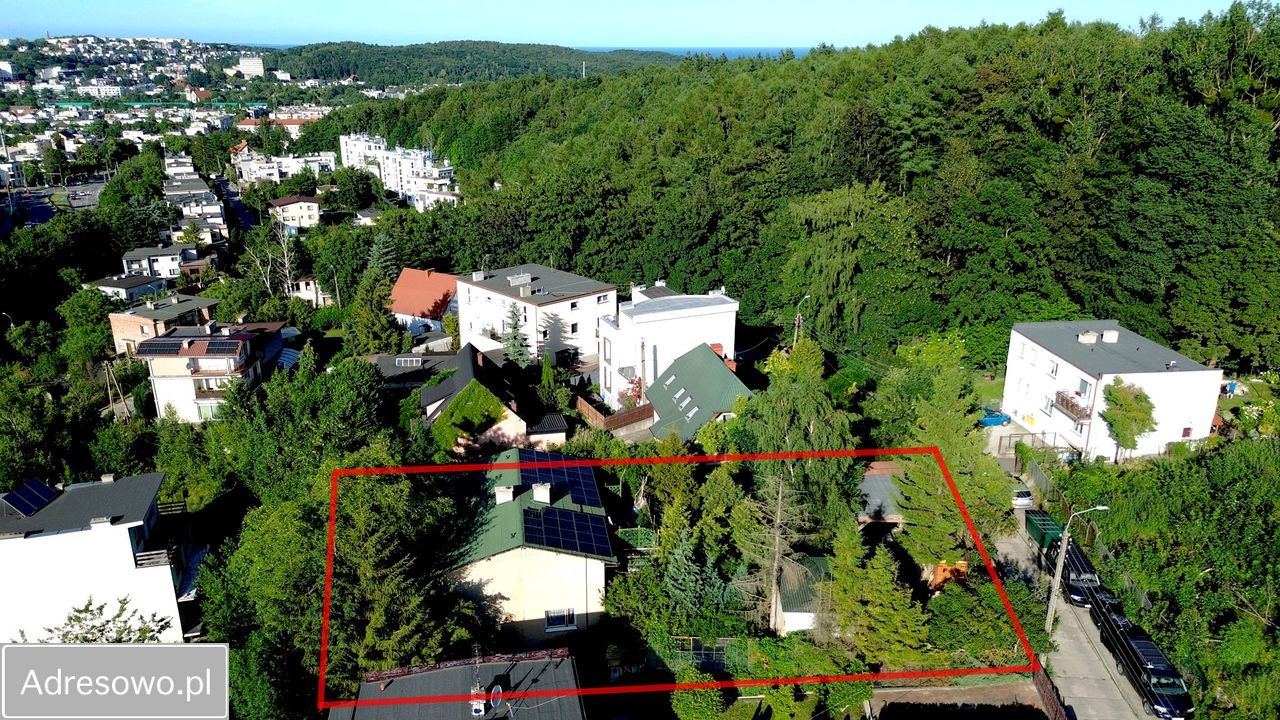 dom wolnostojący, 10 pokoi Gdynia Mały Kack, ul. Orańska. Zdjęcie 1