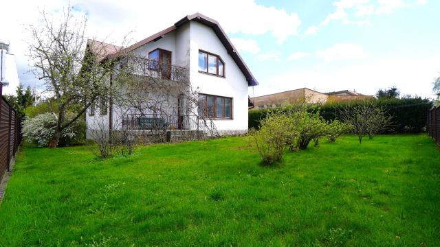 dom wolnostojący, 5 pokoi Gorlice, ul. Węgierska. Zdjęcie 2