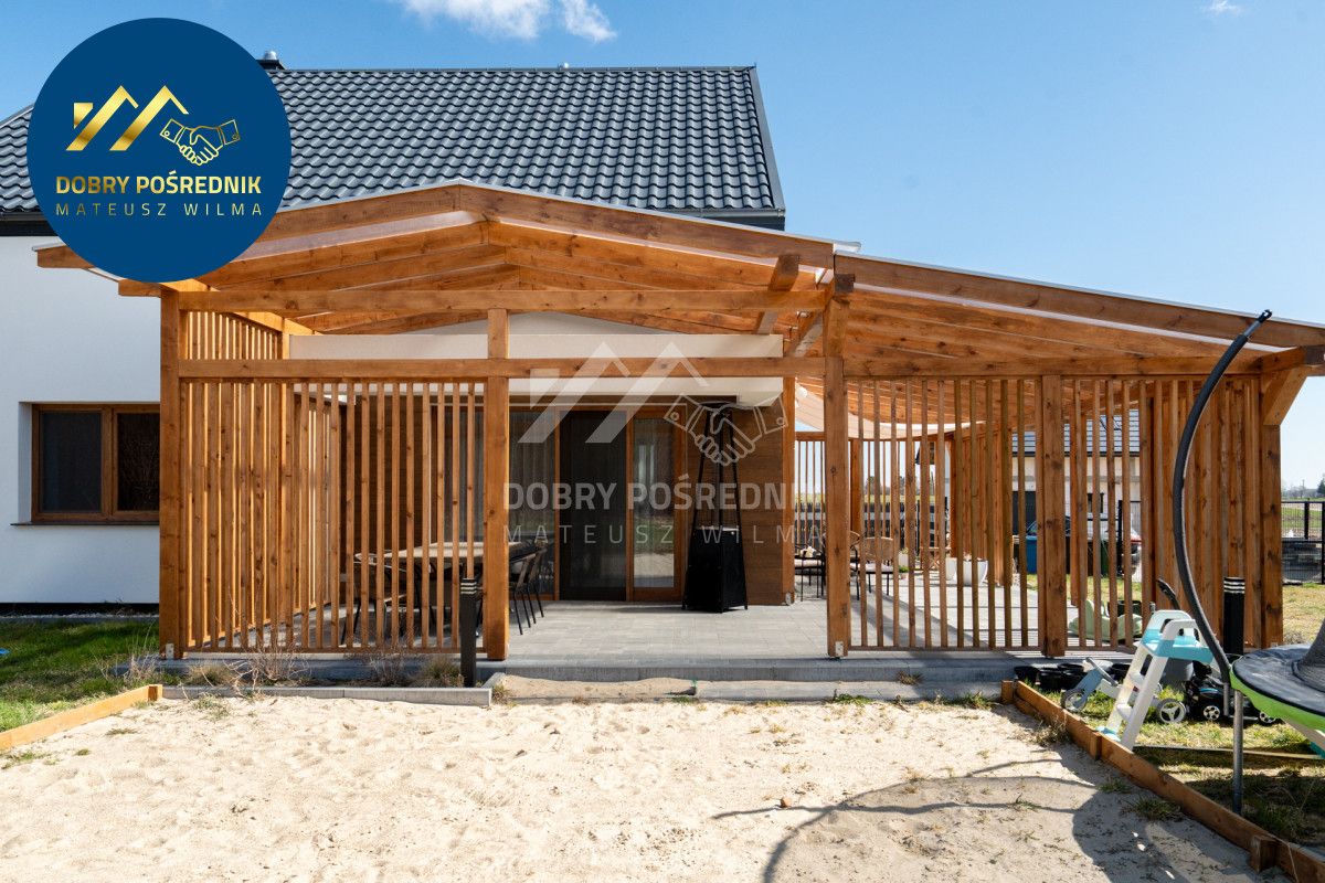 dom wolnostojący, 5 pokoi Darzlubie, ul. Nowa. Zdjęcie 1