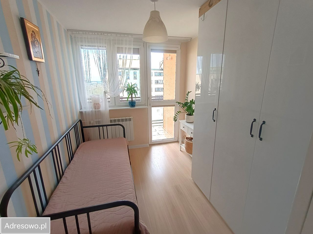 Mieszkanie 3-pokojowe Tychy, ul. Henryka Dąbrowskiego. Zdjęcie 4