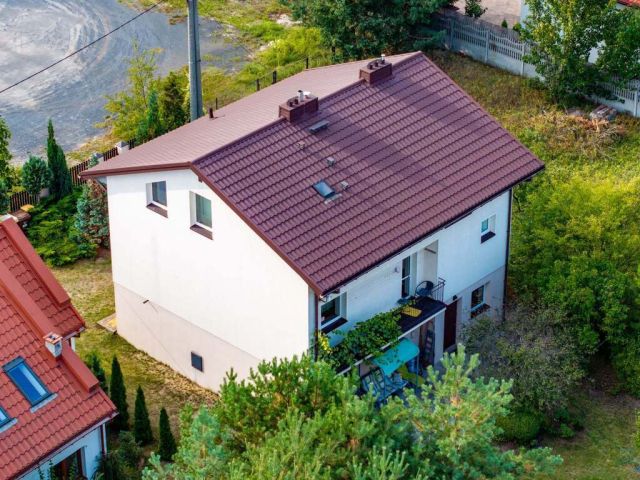 dom wolnostojący, 5 pokoi Bełchatów. Zdjęcie 3