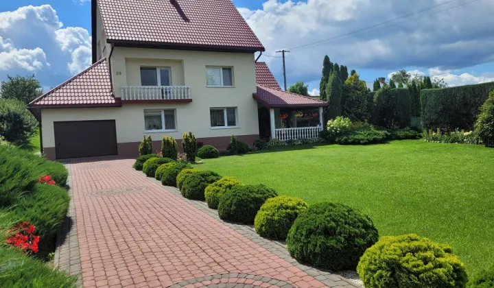 dom wolnostojący, 4 pokoje Łabunie-Reforma