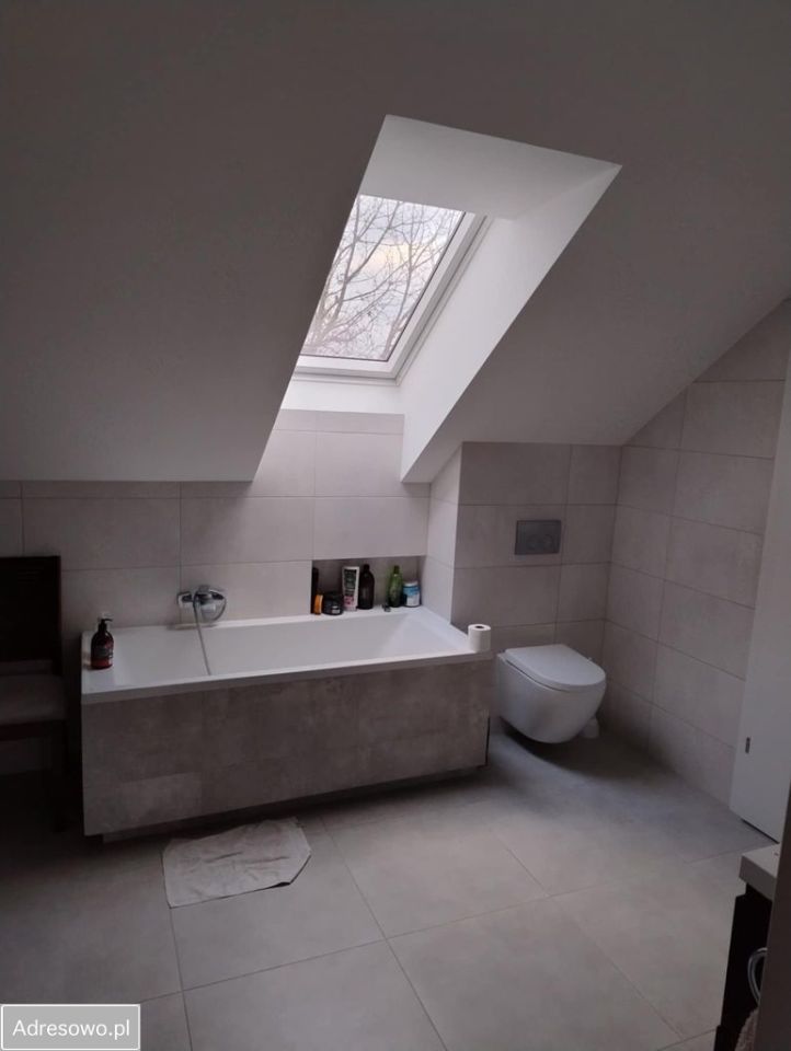 dom wolnostojący, 4 pokoje Płock. Zdjęcie 8