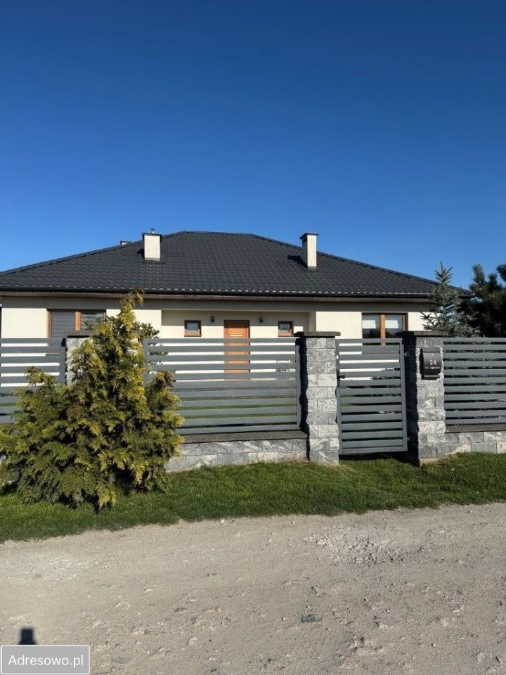 dom wolnostojący, 4 pokoje Stara Wieś