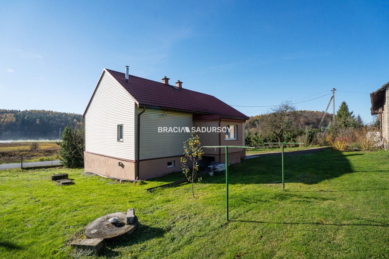 dom wolnostojący, 3 pokoje Leńcze. Zdjęcie 3