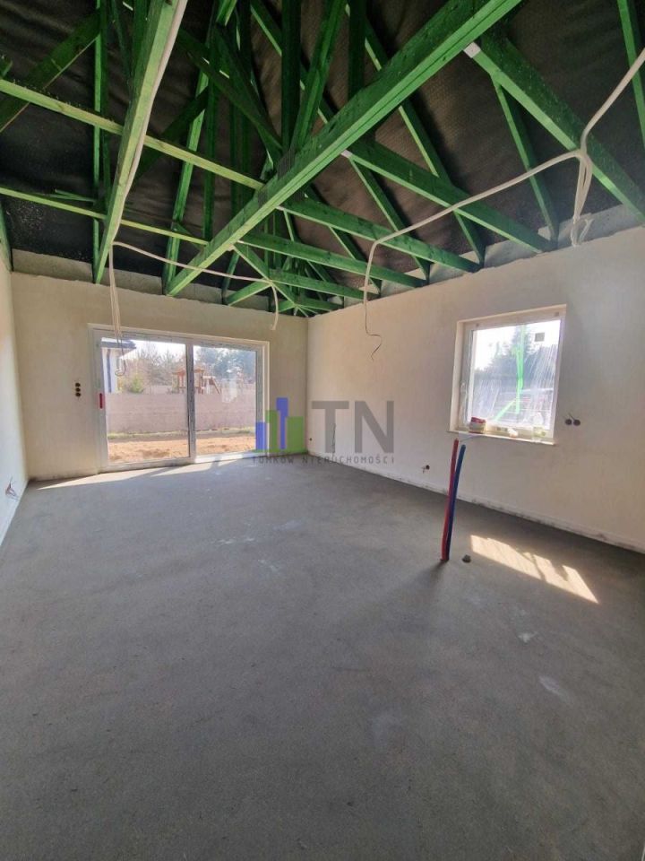 bliźniak, 3 pokoje Czernica. Zdjęcie 15