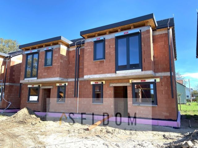 bliźniak, 5 pokoi Ozimek. Zdjęcie 3