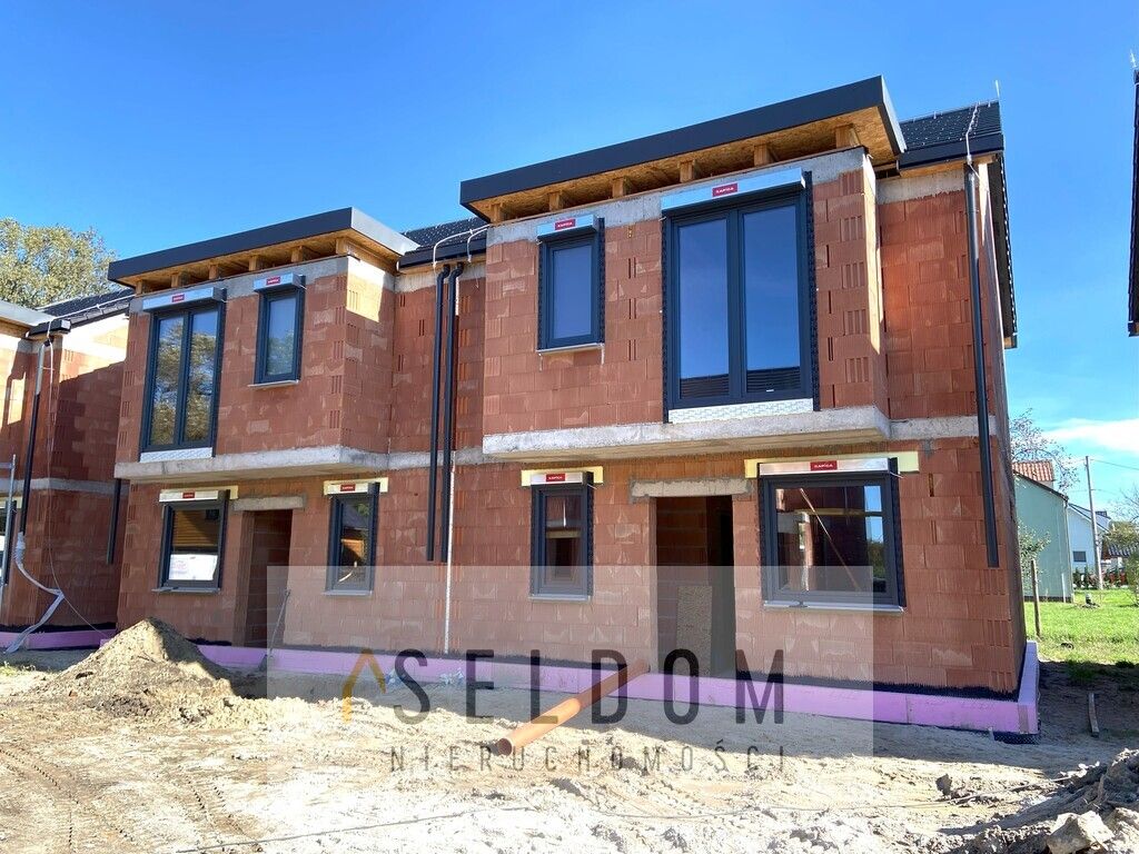 bliźniak, 5 pokoi Ozimek. Zdjęcie 3