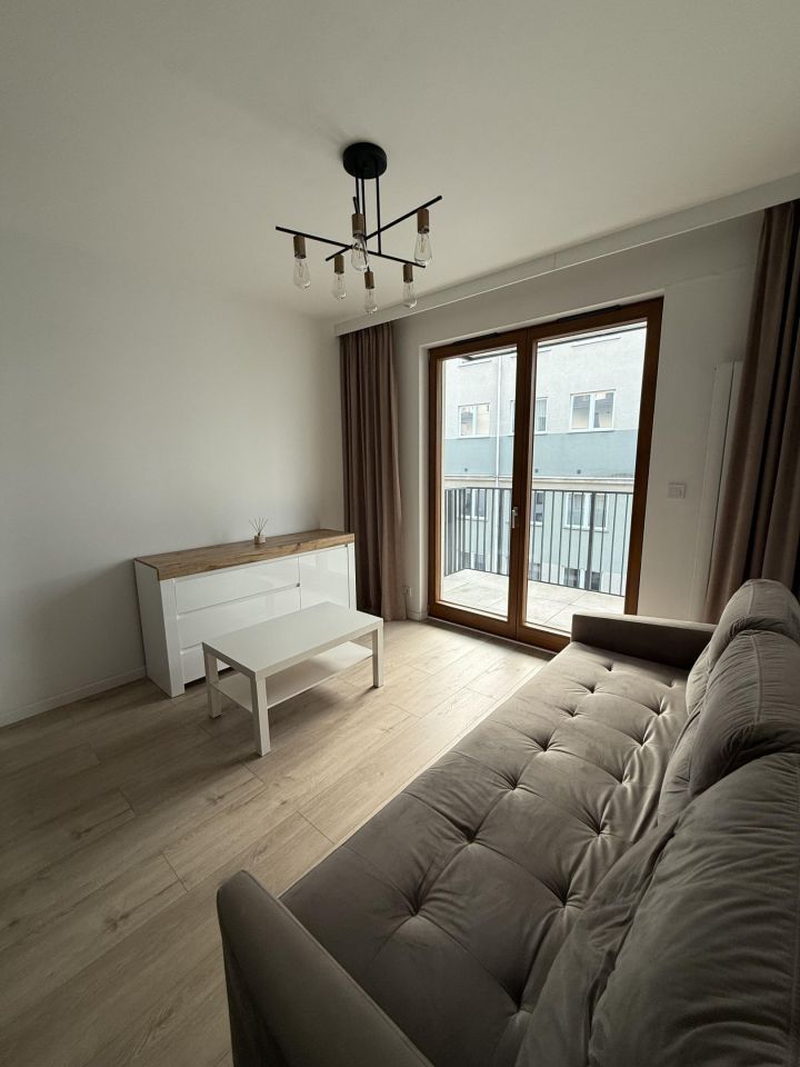 Mieszkanie 2-pokojowe Warszawa Ochota, Barska. Zdjęcie 3