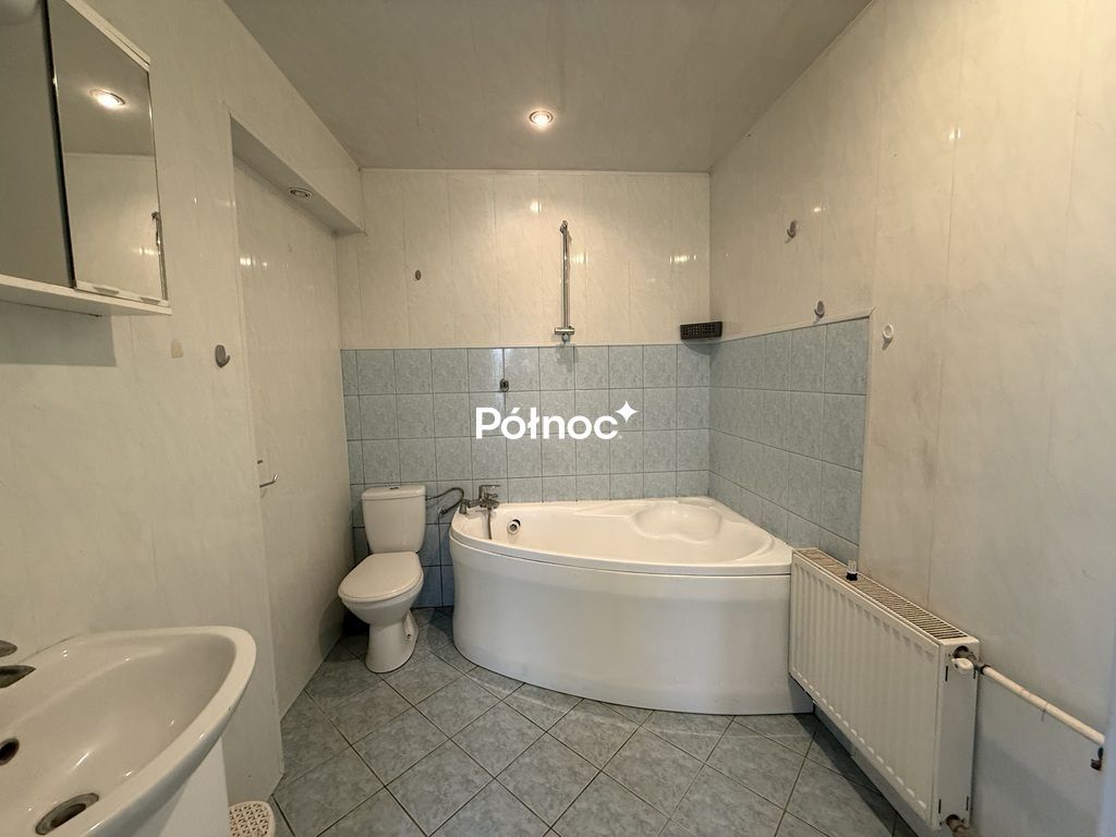 dom wolnostojący, 1 pokój Zagórze. Zdjęcie 8