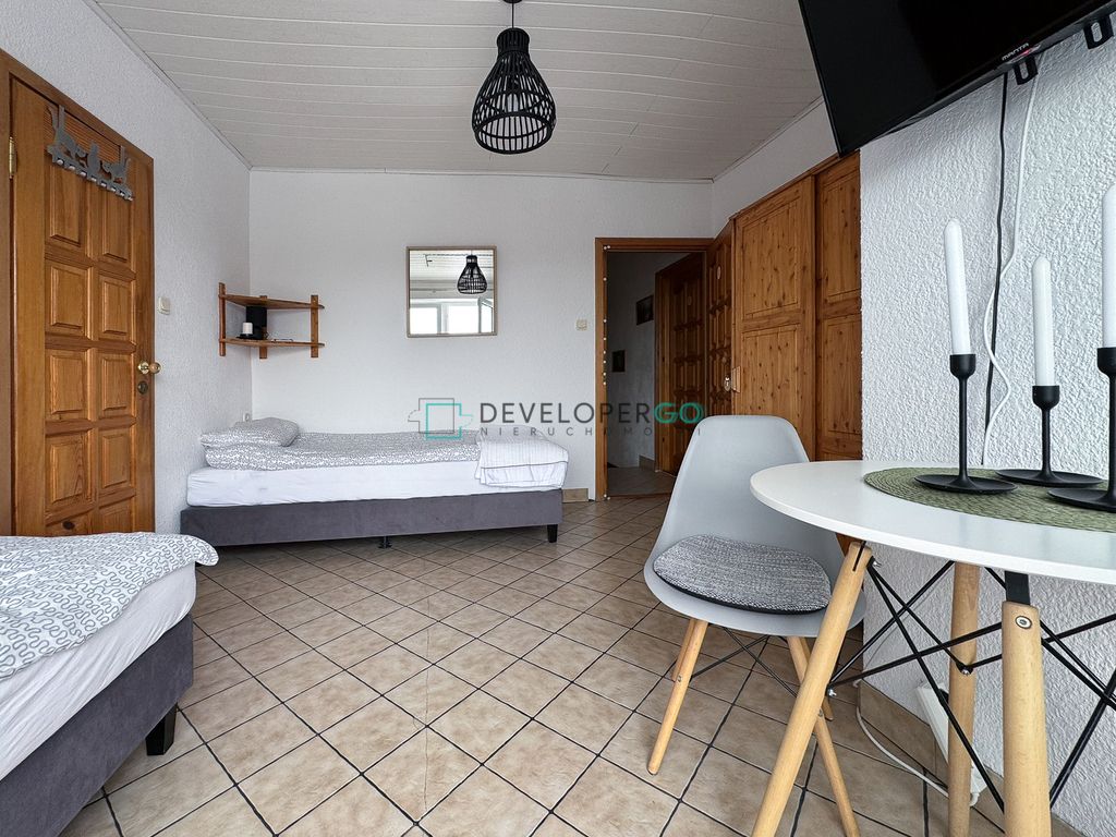 dom wolnostojący, 6 pokoi Stary Folwark. Zdjęcie 10