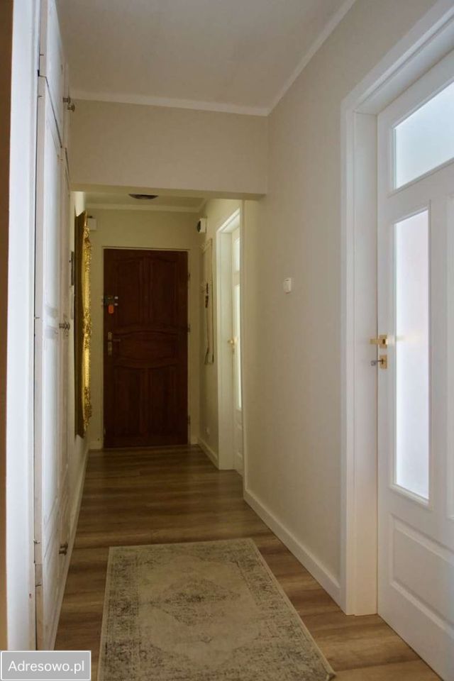 Mieszkanie 3-pokojowe Jelcz-Laskowice Centrum, ul. Stefana Drzewieckiego. Zdjęcie 4