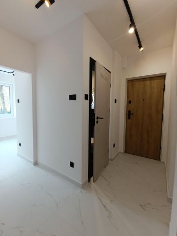 Mieszkanie 2-pokojowe Kraków Nowa Huta, Osiedle Hutnicze. Zdjęcie 3