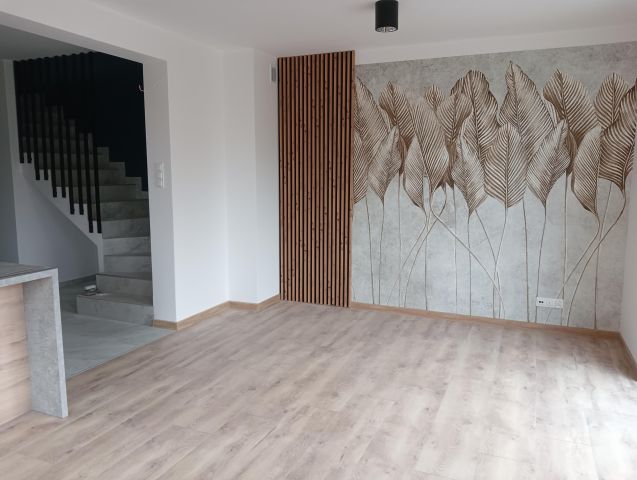 bliźniak, 4 pokoje Mosty, ul. Wiązowa. Zdjęcie 1