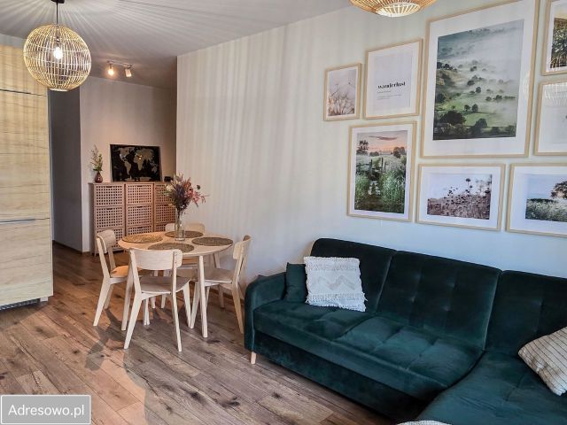 Mieszkanie 3-pokojowe Łódź Górna, ul. Senatorska. Zdjęcie 1