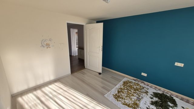 dom wolnostojący, 8 pokoi Opole Winów, pl. Róż. Zdjęcie 6