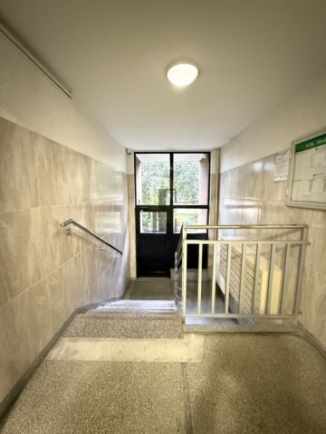 Mieszkanie 1-pokojowe Warszawa Wawer, ul. Korkowa. Zdjęcie 5