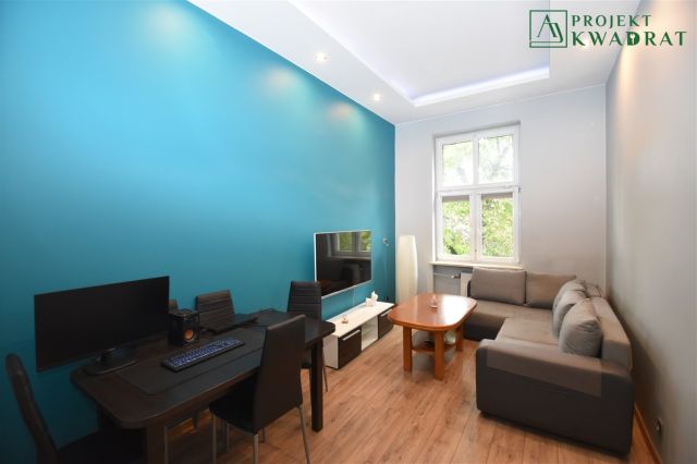 Mieszkanie 2-pokojowe Gliwice, ul. Powstańców Warszawy. Zdjęcie 1