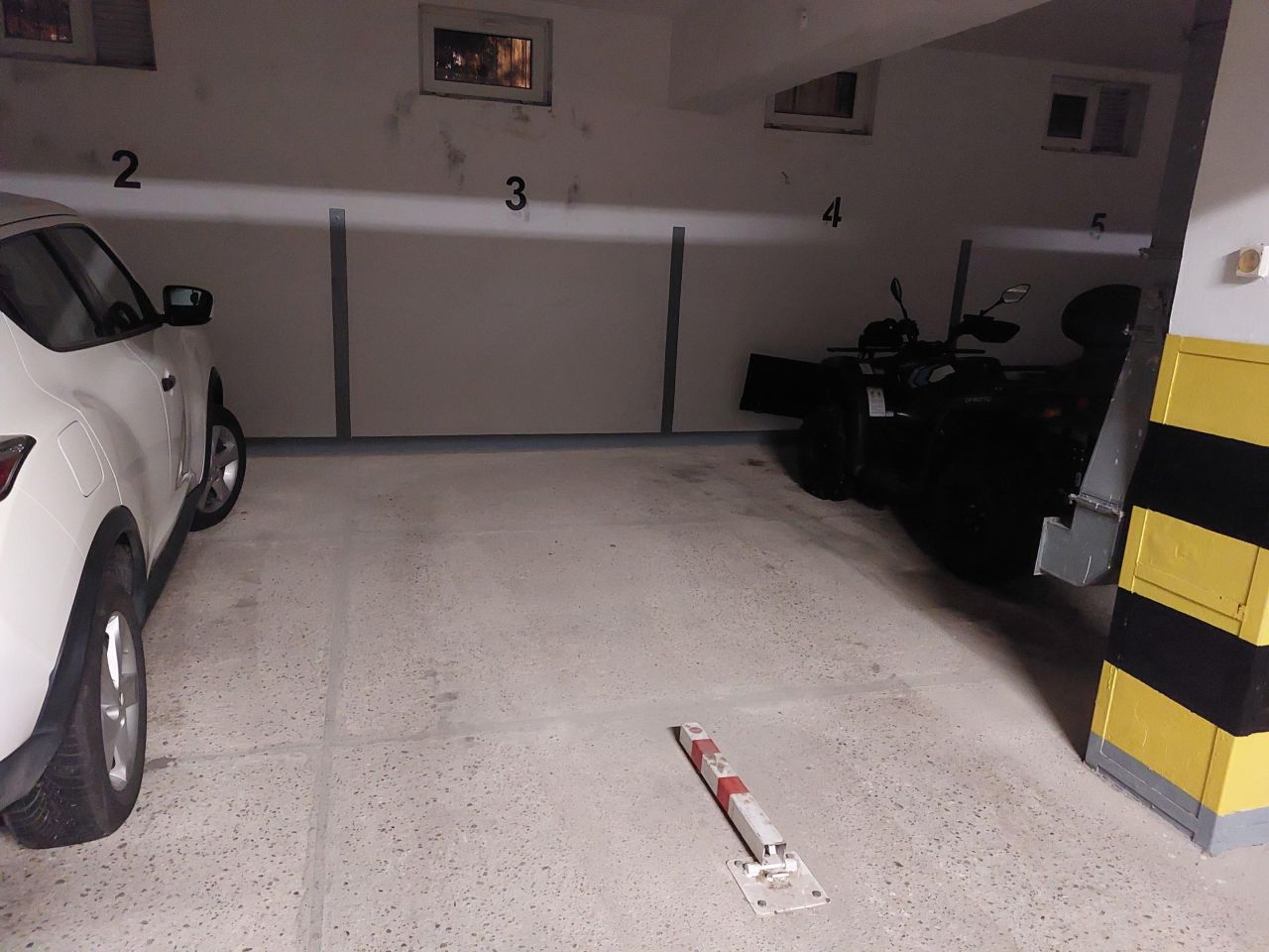 Garaż/miejsce parkingowe Płock Podolszyce, ul. Czwartaków. Zdjęcie 2