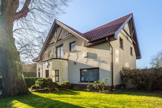 dom wolnostojący, 4 pokoje Lubiąż. Zdjęcie 1