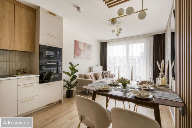 Mieszkanie 3-pokojowe Józefosław, ul. Dzikiej Jabłoni. Zdjęcie 1