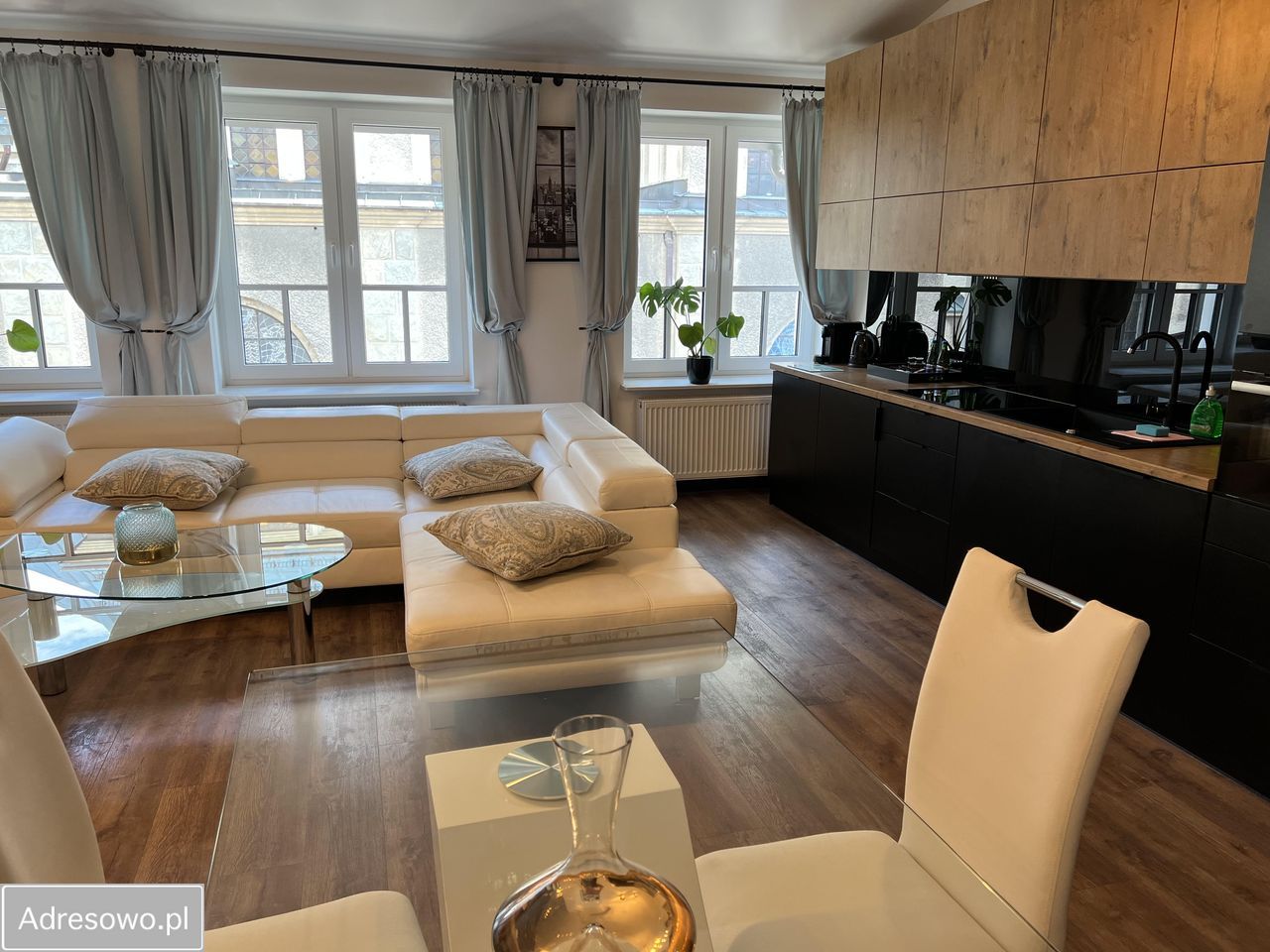 Mieszkanie 2-pokojowe Bielsko-Biała Śródmieście, pl. św. Mikołaja. Zdjęcie 11