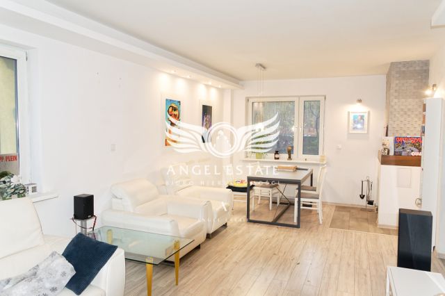 dom wolnostojący, 6 pokoi Szczecin Żelechowa, ul. Szczerkowa. Zdjęcie 2