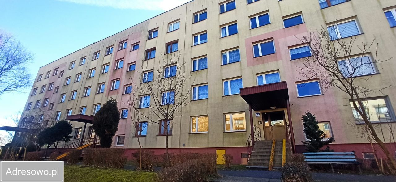 Mieszkanie 3-pokojowe Sosnowiec Milowice, ul. Krzysztofa Kamila Baczyńskiego. Zdjęcie 1