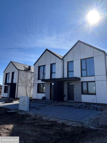 bliźniak, 4 pokoje Mosty, ul. Liściasta. Zdjęcie 1