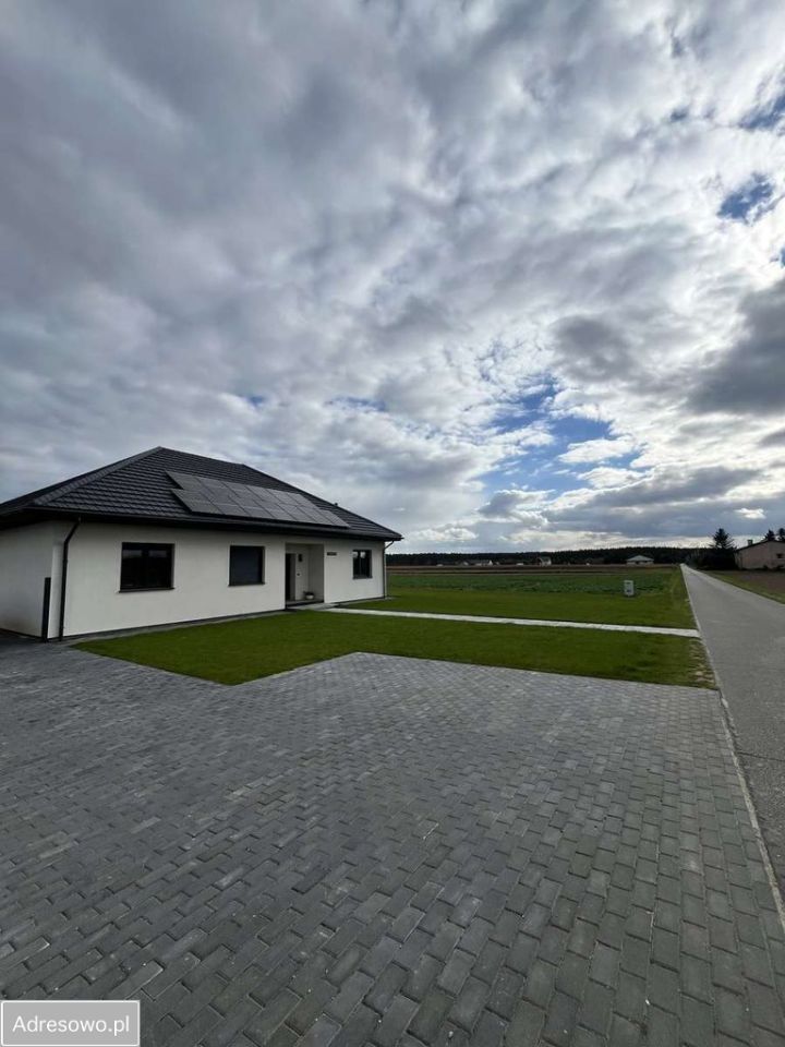 dom wolnostojący, 5 pokoi Nowa Wieś Książęca