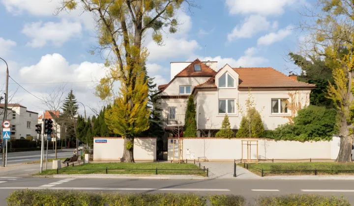 dom wolnostojący, 10 pokoi Warszawa Mokotów, ul. Antoniego Malczewskiego