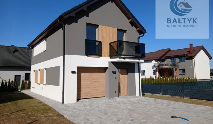 dom wolnostojący, 5 pokoi Luzino