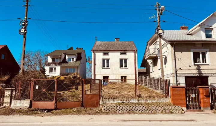 dom wolnostojący, 4 pokoje Tarnogród, ul. Przedmieście Płuskie Zachód