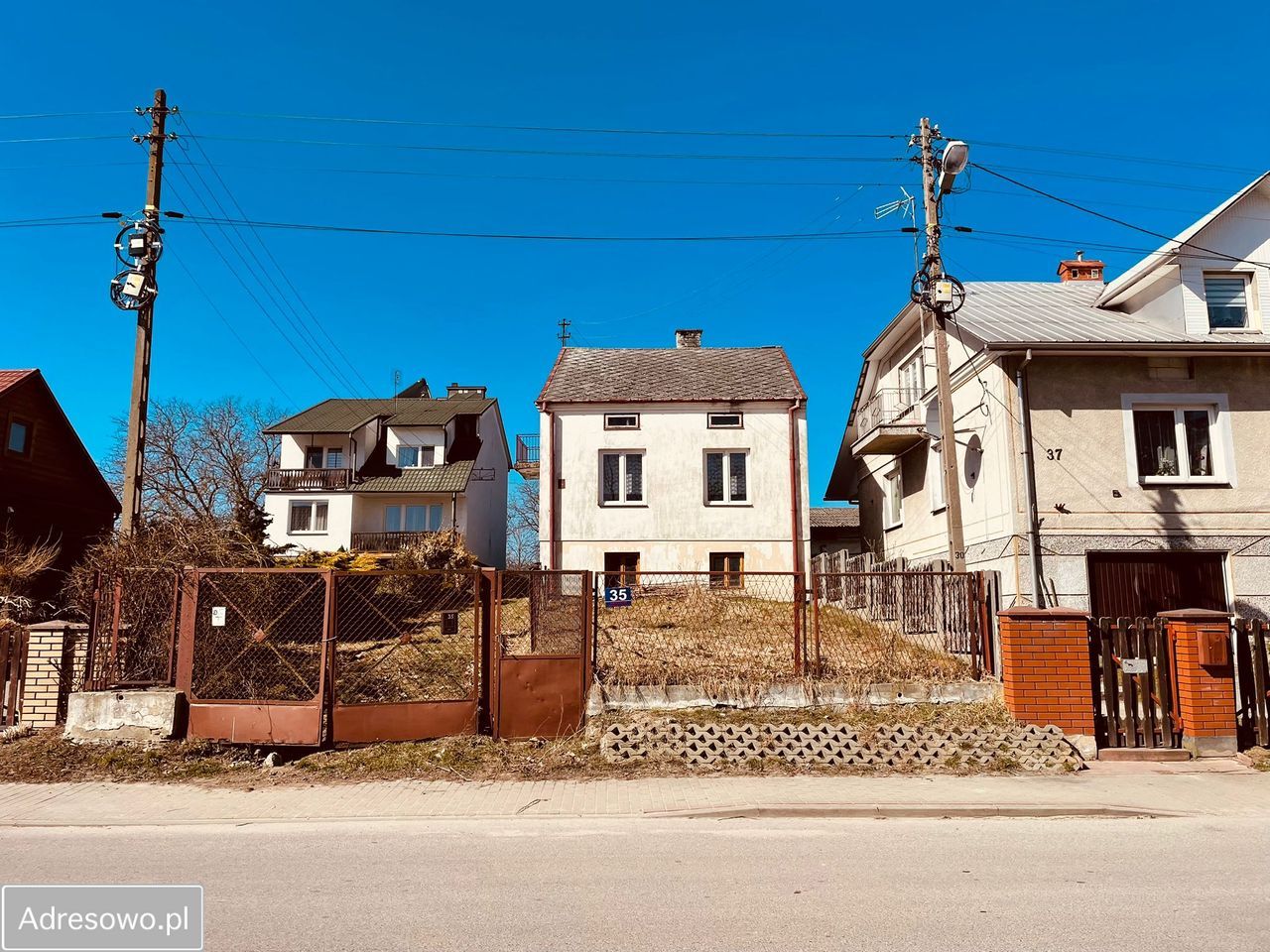 dom wolnostojący, 4 pokoje Tarnogród, ul. Przedmieście Płuskie Zachód. Zdjęcie 1