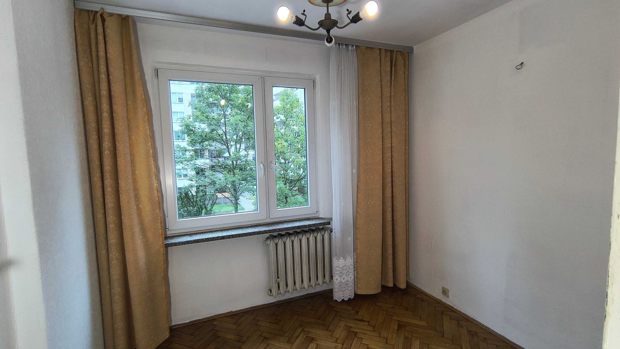 Mieszkanie 3-pokojowe Kraków Czyżyny, os. 2 Pułku Lotniczego. Zdjęcie 4