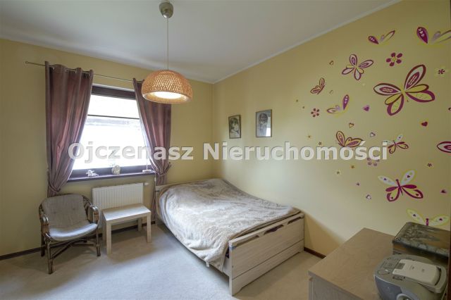 dom wolnostojący, 7 pokoi Niemcz. Zdjęcie 9